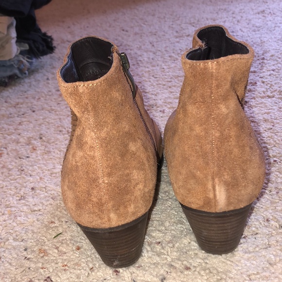 Brown suede ankle boots - Picture 4 of 5
